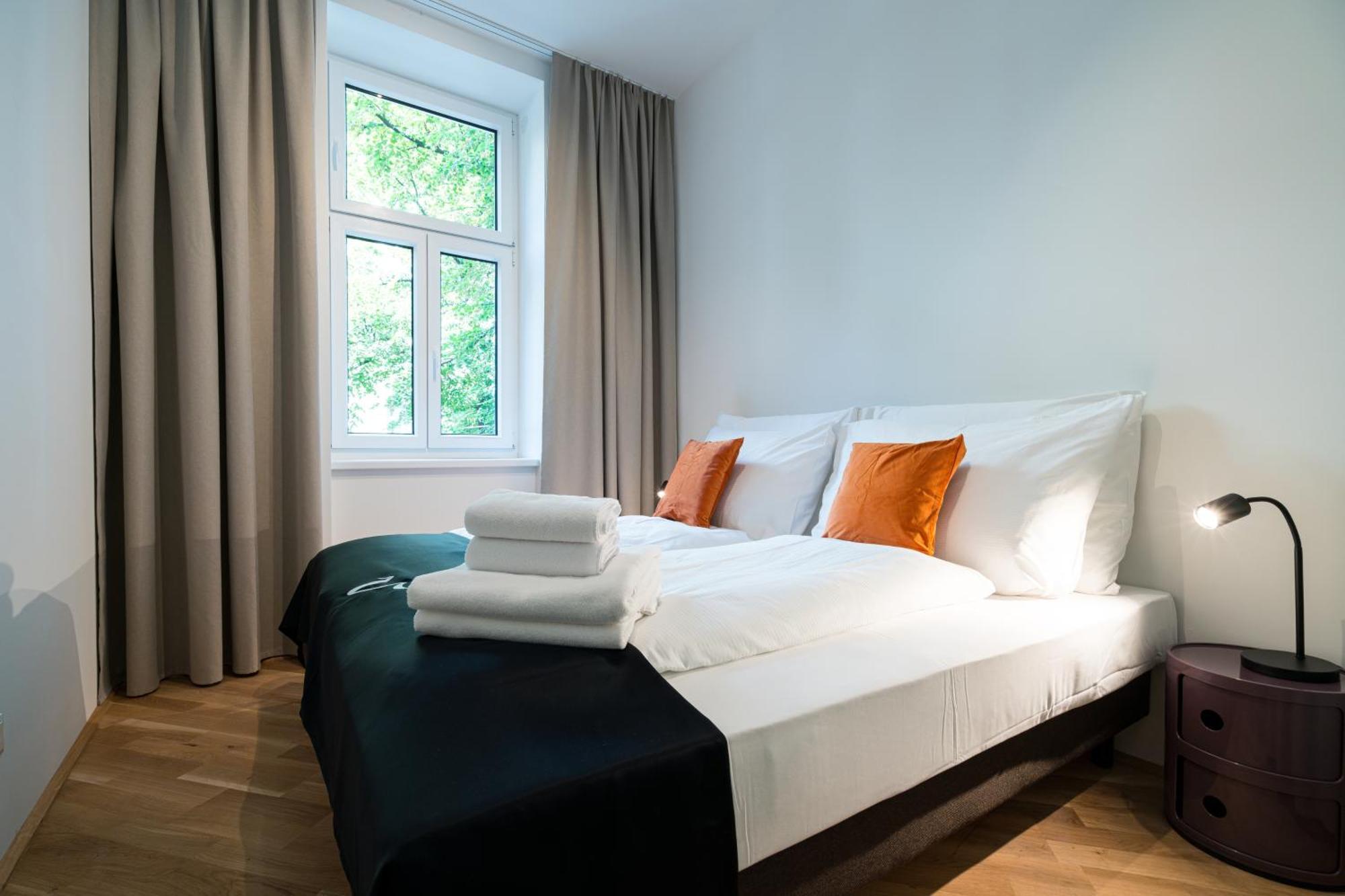 Residence, Stuwerviertel - Exhibition Center